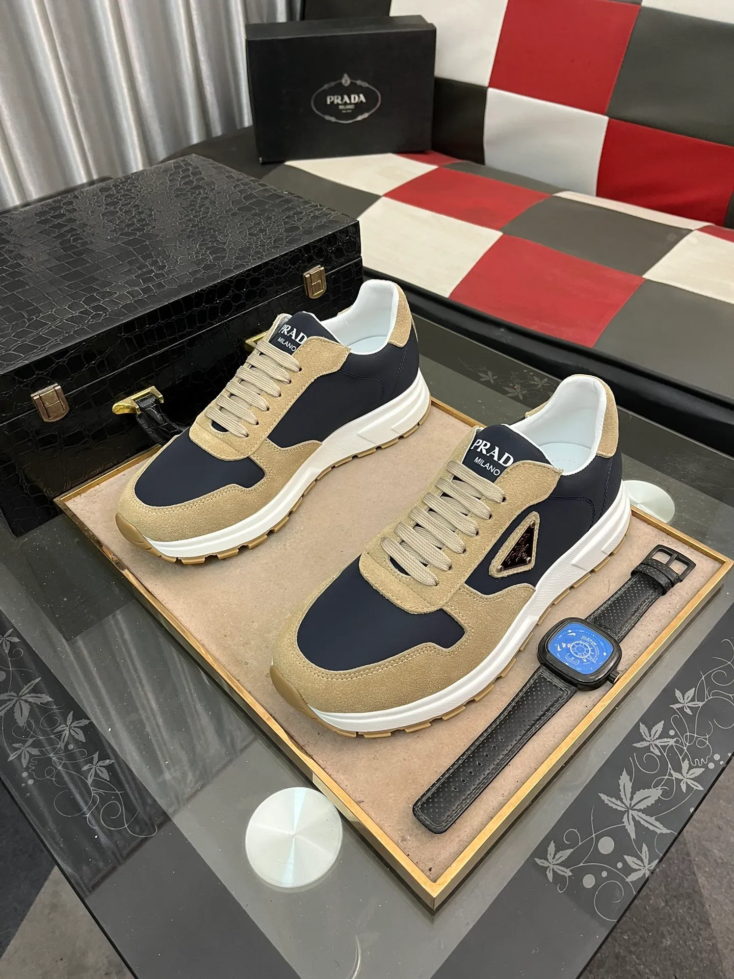 Men's shoes 💰540⌚️⌚️【PRADA】Prada - High-end quality casual sports shoes - Upper: calfskin shoe body with branded metal fasteners, - Inner lining: breathable leather lining - Outsole: ultra-light TPU foam·rubber; molded outsole -Super high quality control·Fine workmanship: highlighted (high-end·luxury·grade) -Size: 38-444️⃣Colors available